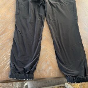 Really cute pants, to small for me. I took off the tag, but didn't fit.